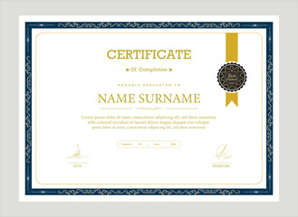 Gold Certificate of Appreciation template with luxury badge and line shapes. Modern Diploma vector Certificate Template

EPS File
RGB Color Mode
300dpi
5484x4000px