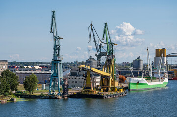 Shipyard in Gdańsk, Poland. - obrazy, fototapety, plakaty
