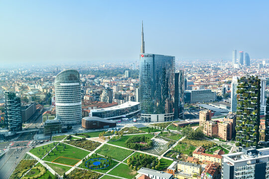 Milano Porta Nuova , panorama dall'alto, dal Belvedere della Regione Lombardia 