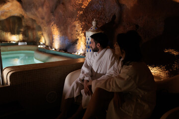 Romantic Spa Retreat: Couple's Relaxation and Wellness Getaway
