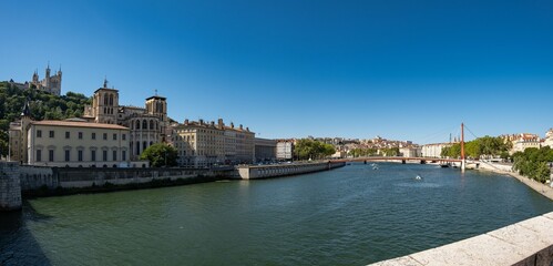 Vues Pittoresques de la Ville de Lyon en Franc