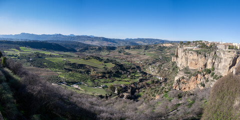 Fototapeta na wymiar Overlooking the El Tajo canyon from the city of Ronda, Spain