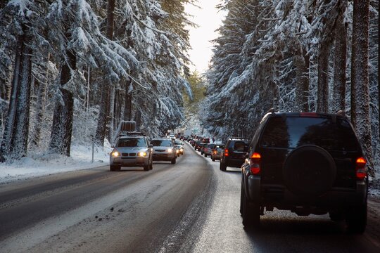 Fototapeta Heavy Traffic And A Snow Storm  Mt. Hood, Oregon, United States Of America