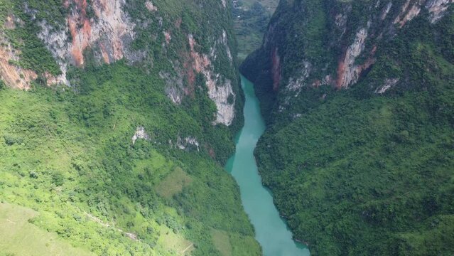 beauty on nho que river