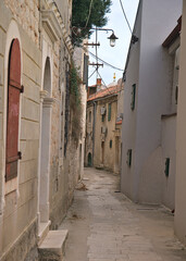 Fototapeta na wymiar Narrow streets in historical Šibenik city