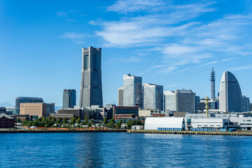 Fototapeta premium 神奈川県横浜市西区みなとみらい地区の都市風景