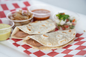 frijoles tacos