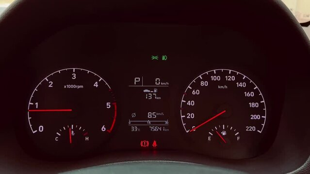 Hyundai Verna speedometer