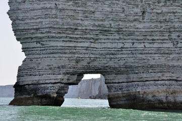 romatisch-wilde Kreidefelsen von Étretat - romantic and wild chalk cliffs of Étretat