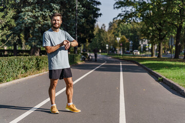 Uses a fitness watch and an app. A hardy person mental and psychological health sports daily....