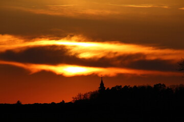 Fototapeta premium Bleistift mit Sonnenuntergang