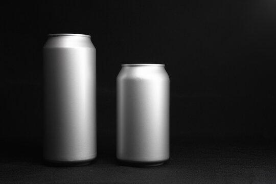 aluminum soda cans of different sizes