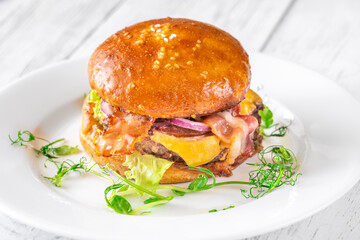 Hamburger with bacon