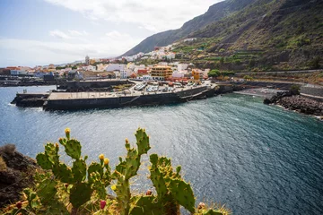 Photo sur Plexiglas les îles Canaries Small town of Garachico on the northern coast of Tenerife. Canary Islands, Spain. View from observation deck - Mirador del Emigrante.