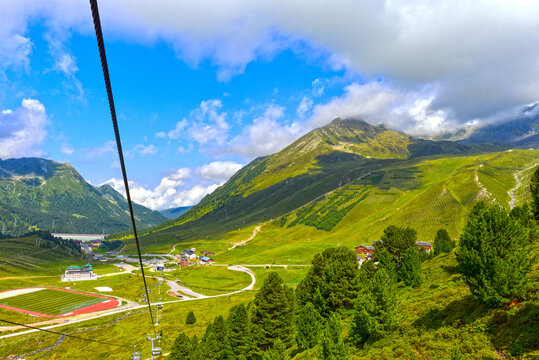 Das K&uuml;htai in den Stubaier Alpen in der Gemeinde Silz, Bezirk Imst, Tirol (&Ouml;sterreich)