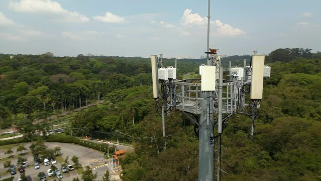 Base Station Antenna 5G BSA