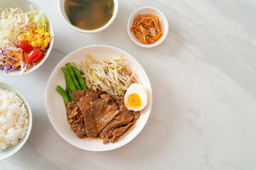 stir-fry Teriyaki Pork with sesame seeds ,mung bean sprouts, boiled egg and rice set