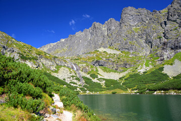 Fototapeta na wymiar Velicke Pleso in Velicka valley, Vysoke Tatry (Tatra Mountains), Slovakia.