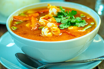 Tom Yum Goong (Spicy Shrimp Soup) 🦞 Tom Yum Goong is one of Thailand’s popular soup dishes.