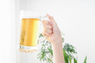 ビール・乾杯イメージ