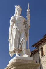 Fototapeta na wymiar Statua della Liberta in San Marino