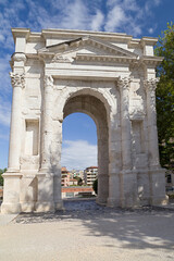 Arco dei Gavi in Verona - 658644963