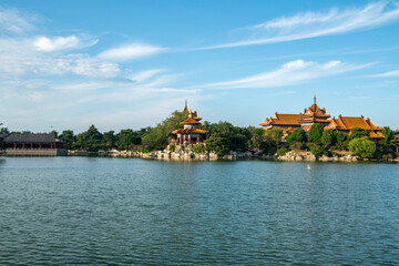 Obraz premium Palace on Lake, Beautiful Penglai San Xian Mountain, Shandong, China