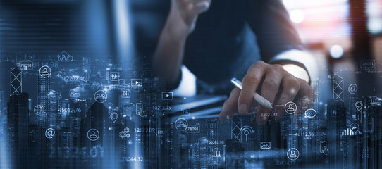 Digital marketing, IoT Internet of Things concept, global business technology, social media, online advertisement, business plan and strategy. Businessman with digital marketing, E-commerce