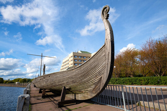 Viking Drakkar on the shore of Salakka-Lahti Bay on a sunny September day, Vyborg