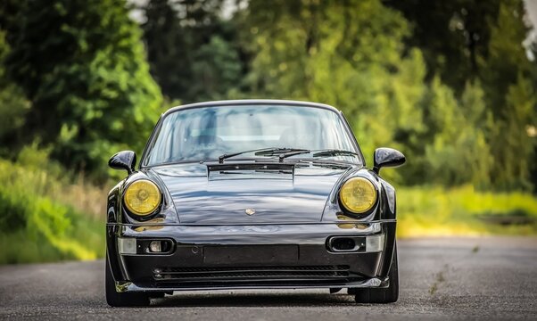 Portland, OR, USA
1/12/2024
Porsche 911 964