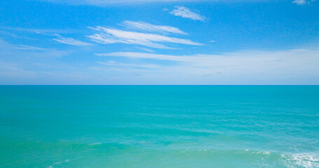 Fototapeta premium blue sky and sea