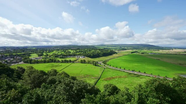 Panoramic view of the landscape that can be seen from the top of a hill in the city of Stirling, Scotland