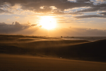 Fototapeta na wymiar scenery of Tottori Sand Dunes in Tottori Prefecture, Japan at sunset