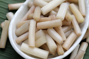 Fresh lotus rootlet on banana leaf