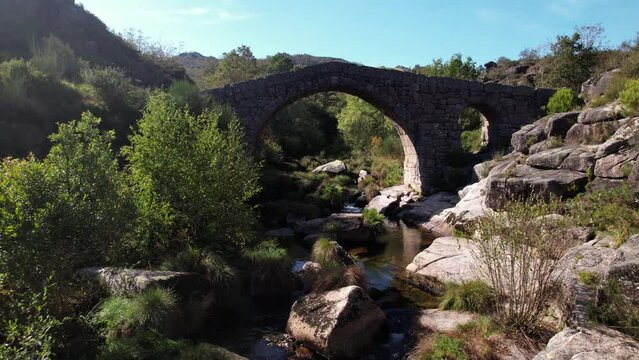 Stone Bridge on Stunning Nature Landscape. Cava da Velha, castro Laboreiro, Portugal