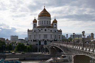 Fototapeta na wymiar The Cathedral of Christ the Saviour in Moscow, Russia