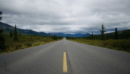 road to the mountains