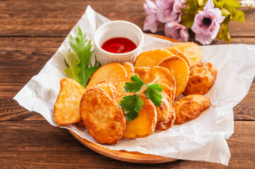 自家製ポテトフライ