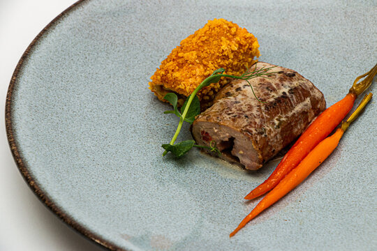 pieces of meat and fried meat nicely served, hq