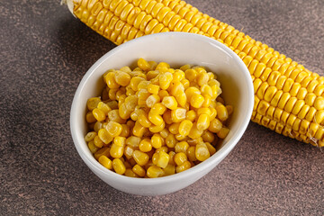 Marinated corn in the bowl
