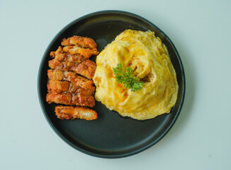 Food: Creamy egg rice, crispy chicken, teriyaki flavor, delicious soft texture.                               