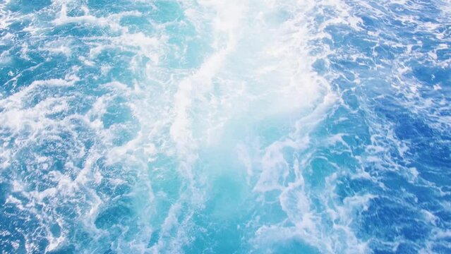 turquoise sea waves