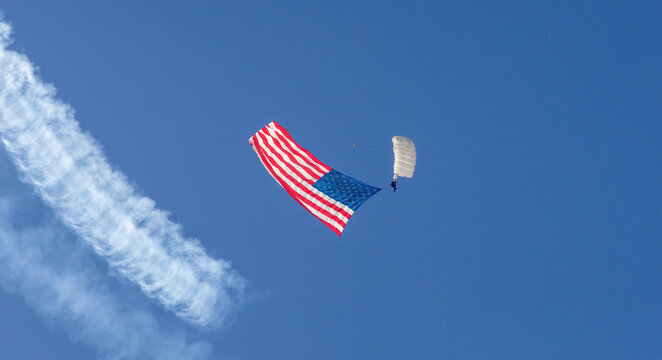 American Flag parachute demonstration at an airshow 