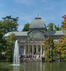 Fototapeta na wymiar Palacio de Cristal (Parque del Retiro, Madrid)