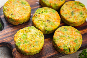 cutlet tasty vegetable dish potatoe, broccoli, carrot, onion, vegetables meal food snack on the table copy space food background rustic top view keto or paleo diet vegetarian vegan food no met