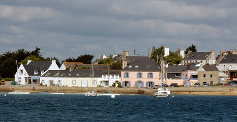 Fototapeta na wymiar Bateaux; bord de mer; region Bretagne; Plouhinec; 56, Morbihan, France