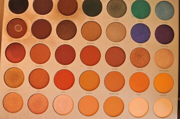 paleta de cores de maquiagem 