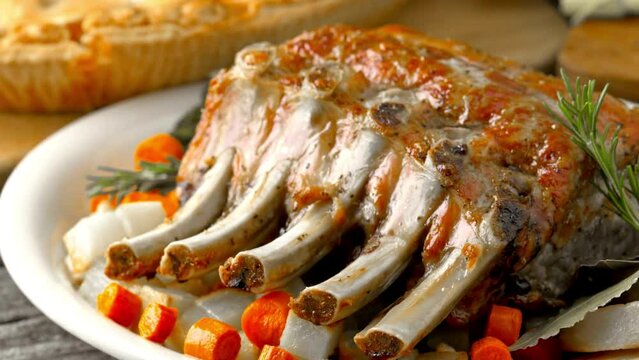 Delicious 4K Video: Close-Up of Succulent Roasted Pork Ribs - Culinary Delight