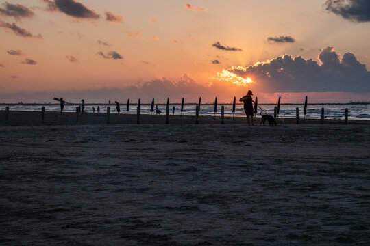 Port Aransas, Texas, Island destination on the Texas Gulf Coast, Gulf of Mexico, for Texans all year long. It has something for everyone, especially birders and beachgoers.