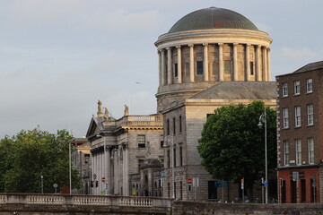 Fototapeta premium The Four Courts in Dublin in Ireland